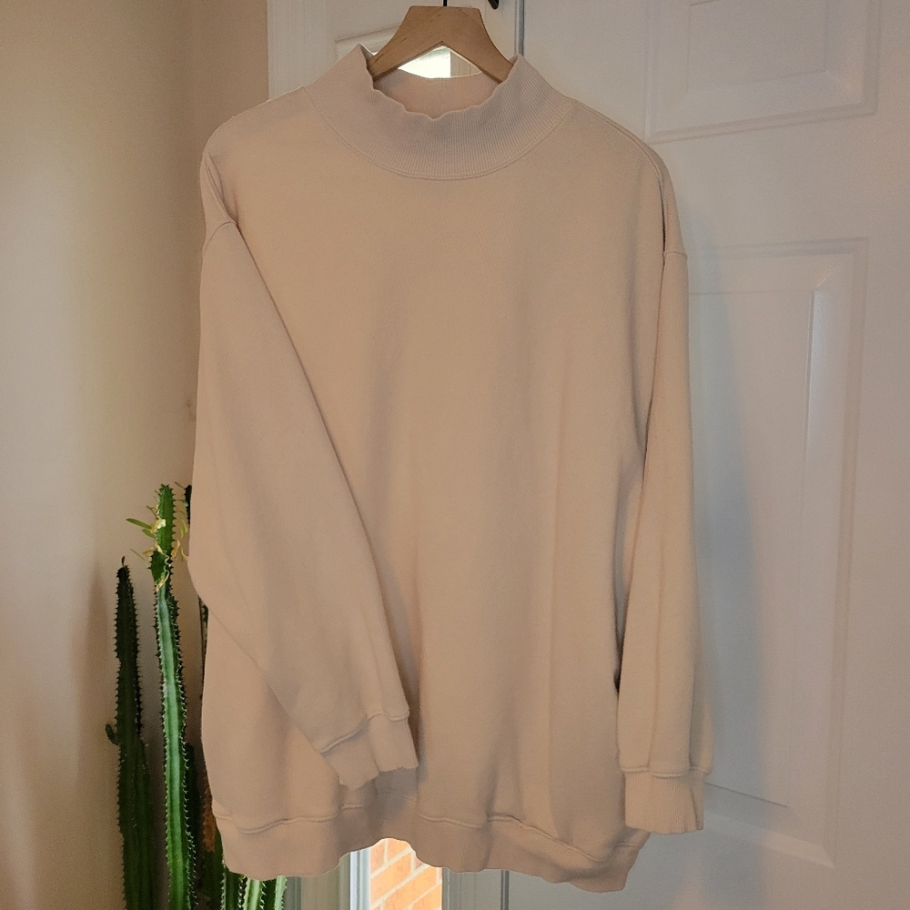 Aerie‎ Cream Cowl Neck Longsleeve Crew With Pockets, Size XL